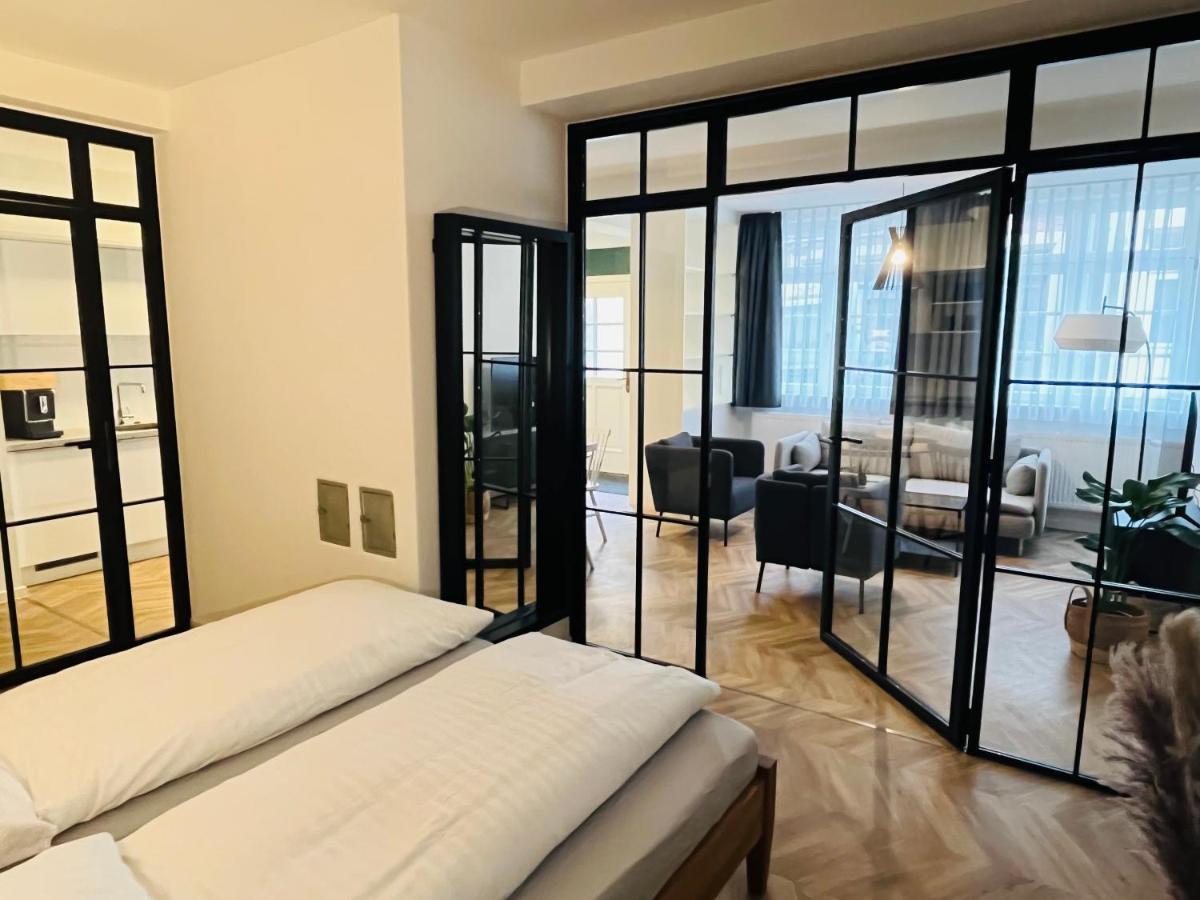 Ferienwohnungen An Der Salvatorkirche - Exklusiv-Apartments Mit Terrasse Coburg Luaran gambar